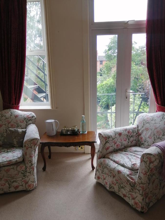 Ambles 3* Northampton